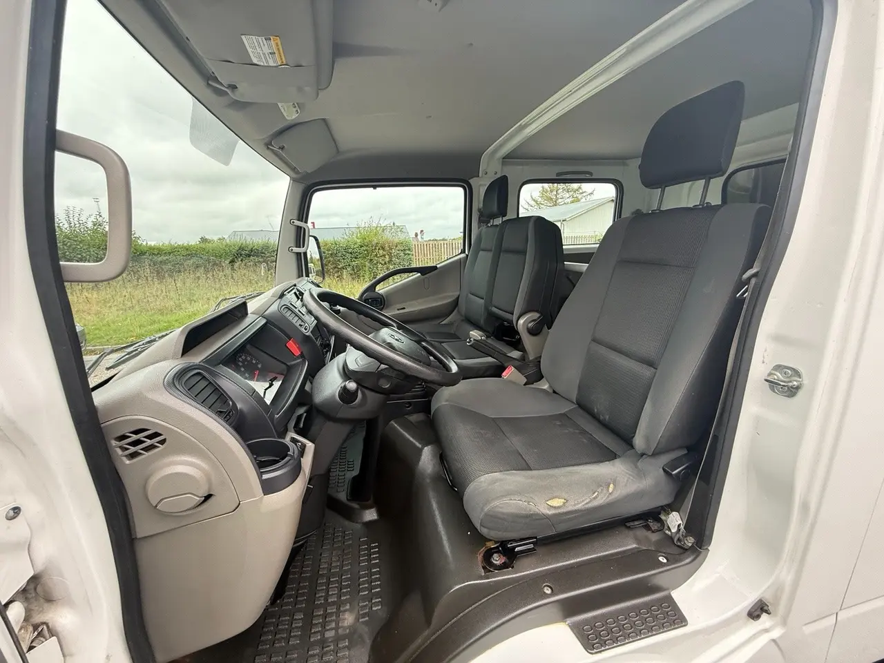 Billede 9 - Nissan Cabstar 2,5 D 35.14 S.Kab m/lad Comfort 3400