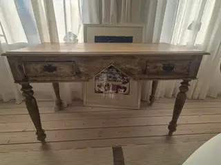 Rustikt Indisk skrivebord