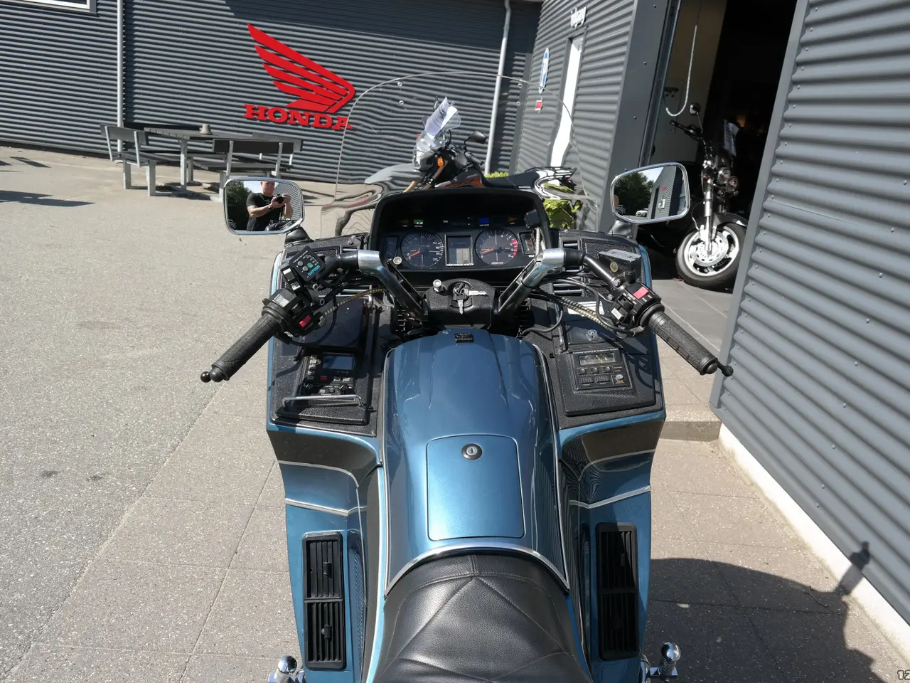 Billede 21 - Yamaha XVZ 1200 ENGROS/UDEN KLARGØRING