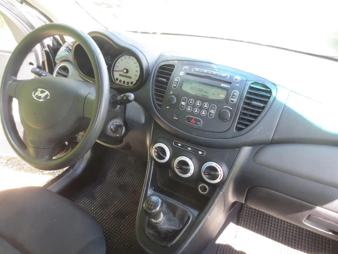 Billede 14 - Mark ræs bil, Hyundai i 10