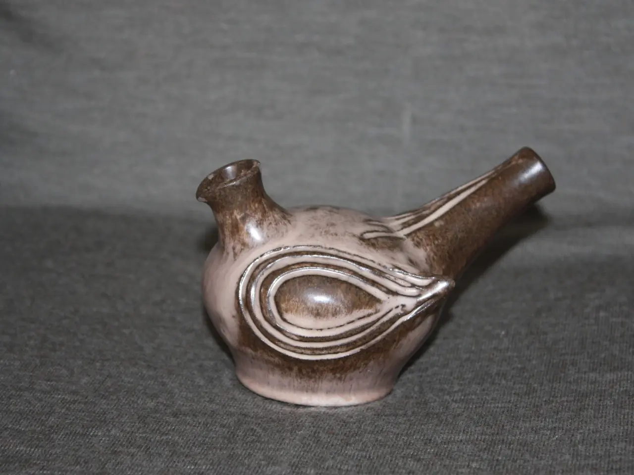 Billede 1 - Keramisk figur med sign. AD