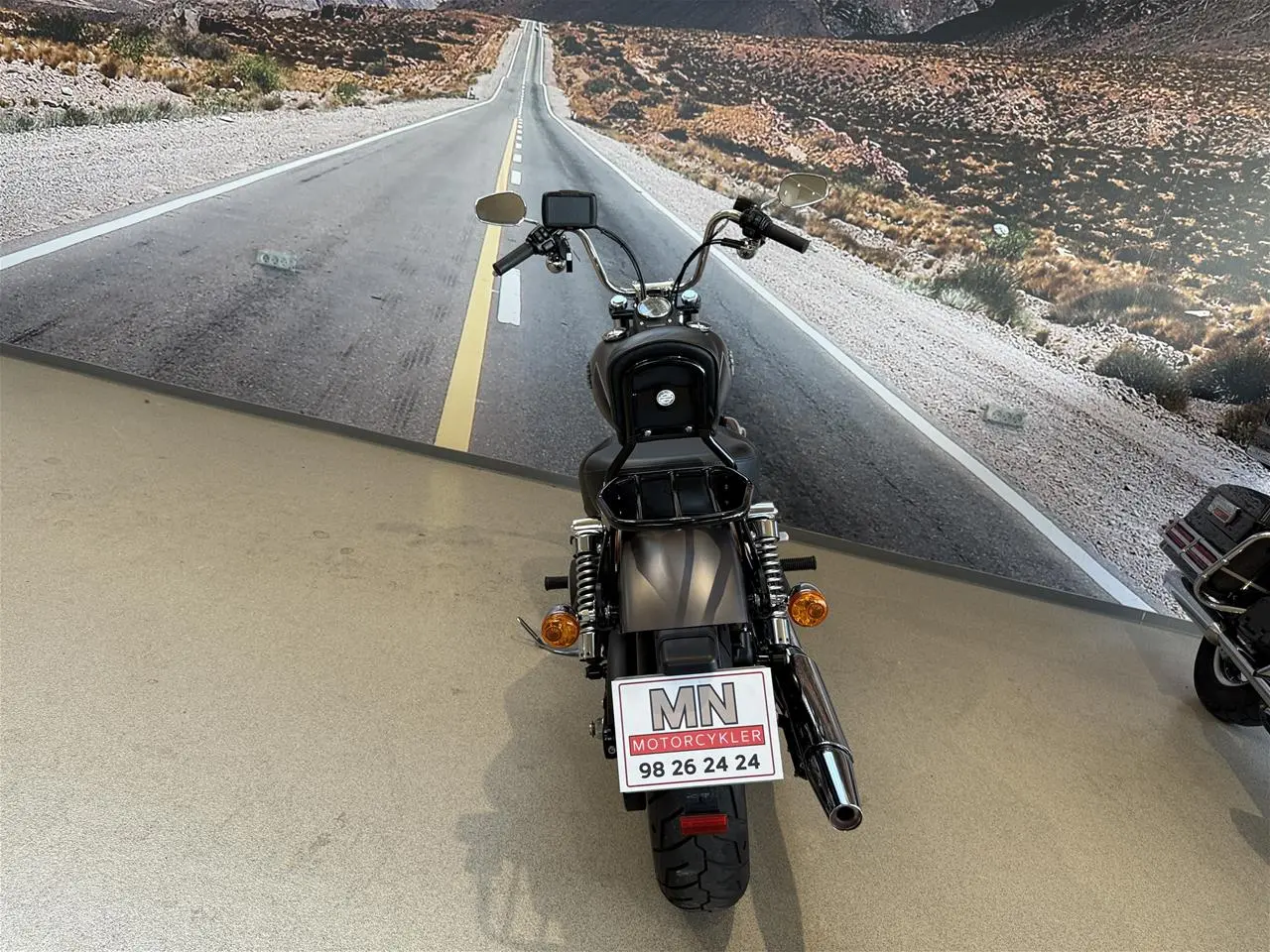 Billede 38 - Harley-Davidson FXDB Dyna Street Bob 103