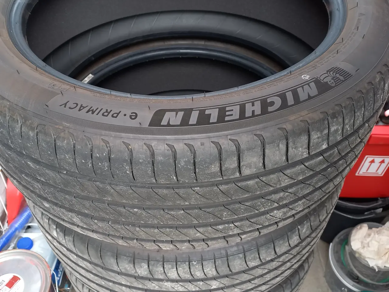 Billede 1 - Michelin e-primacy 245/45-19 Sommerdæk