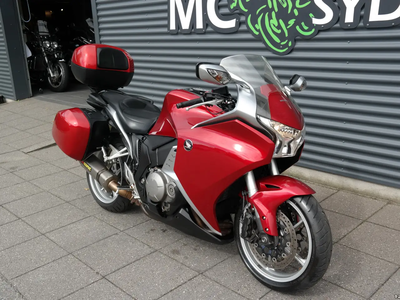 Billede 2 - Honda VFR 1200 F MC-SYD BYTTER GERNE