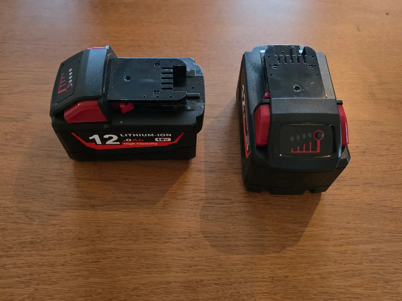 Billede 1 - 12ah milwaukee batterier (defekte)