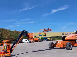 JLG 1350 SJP