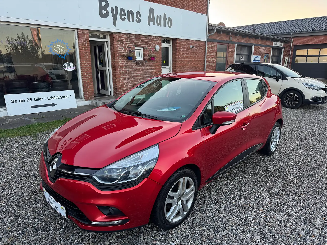 Billede 3 - Renault Clio TEC Nysyn kun kørt 123000km.