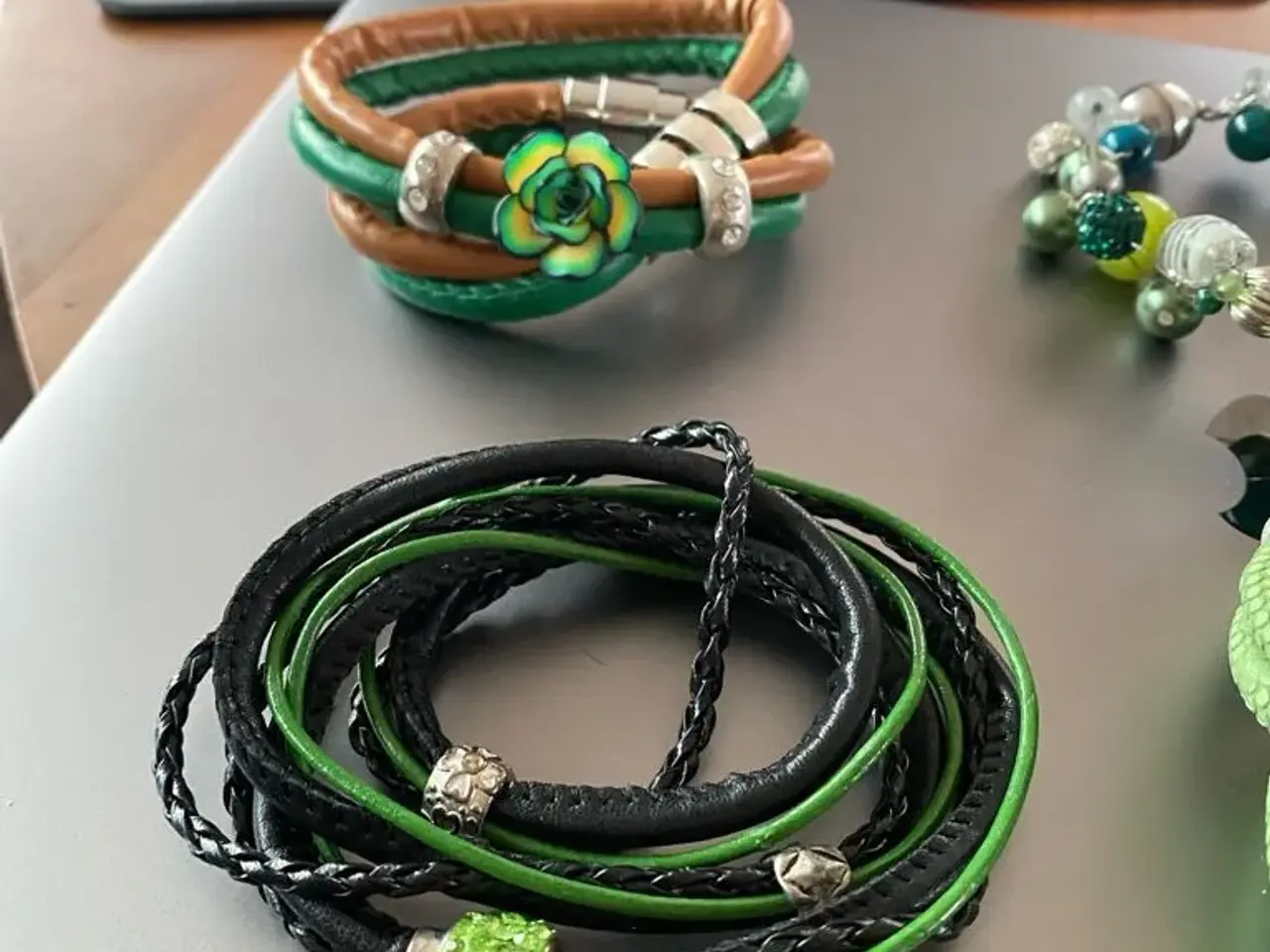 Billede 7 - Flotte grønne armbånd