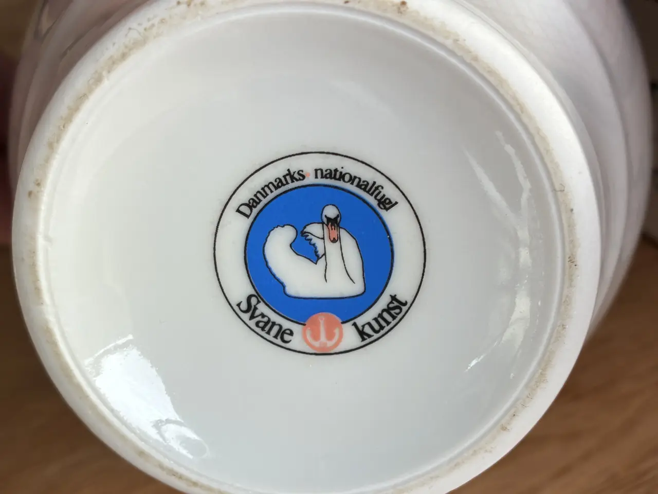 Billede 3 - Svane Kunst vase  – hvid/blå porcelæn - 15 cm