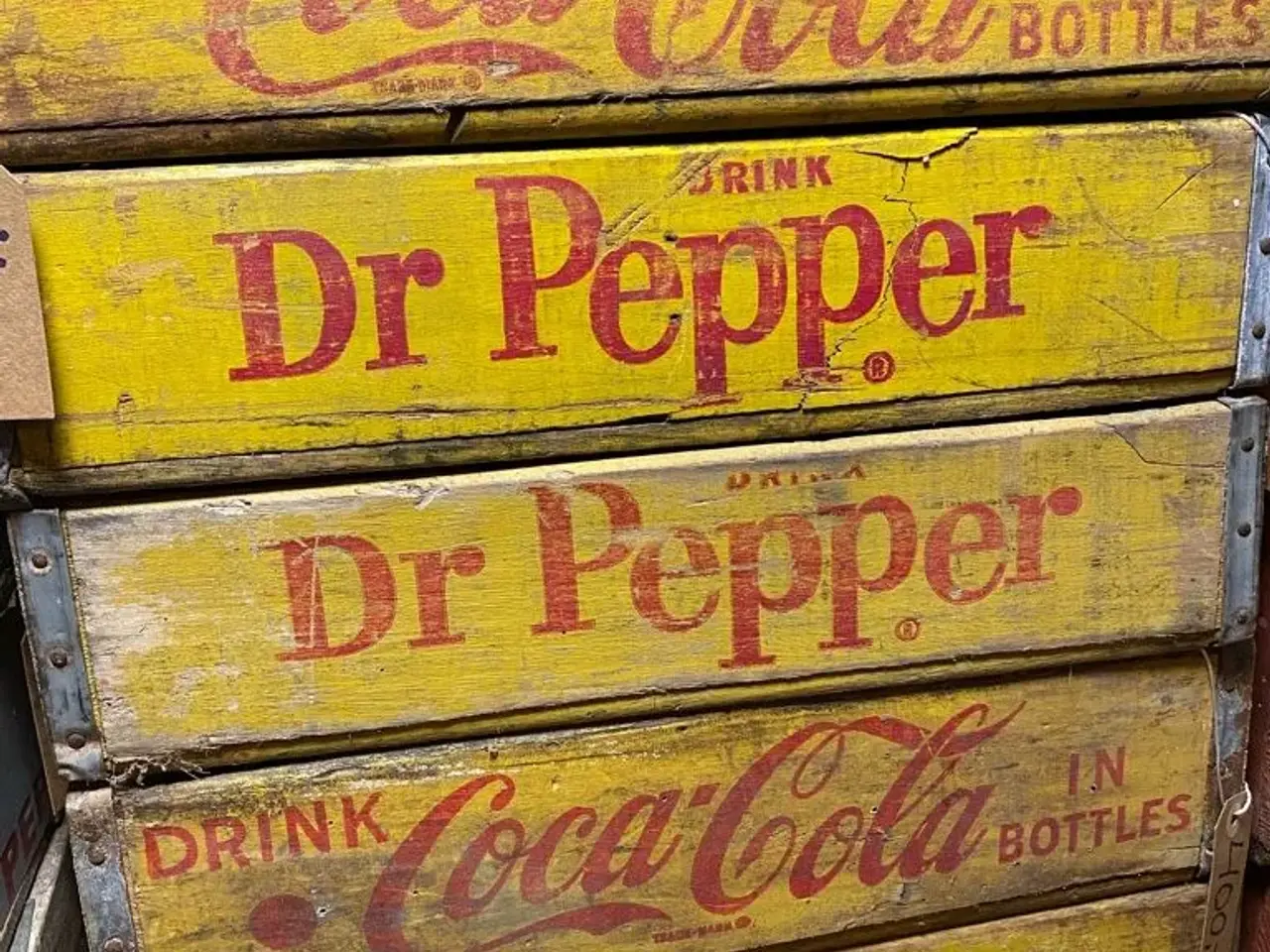 Billede 1 - Cola kasser