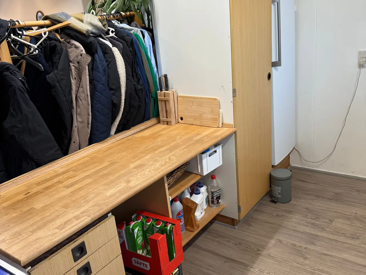 Billede 2 - Pil-det-selv-ned køkken