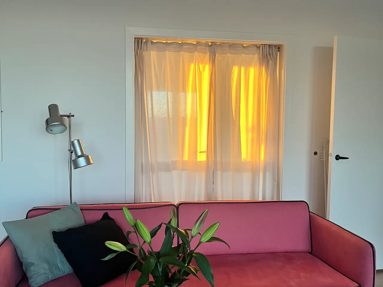 Billede 9 - Sofacompany lyserød sofa