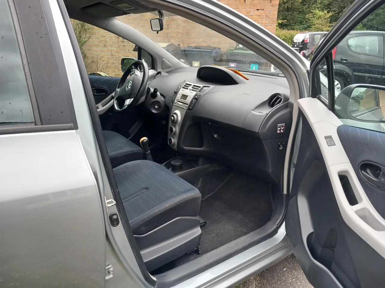 Billede 6 - Toyota Yaris 1,3 benzin
