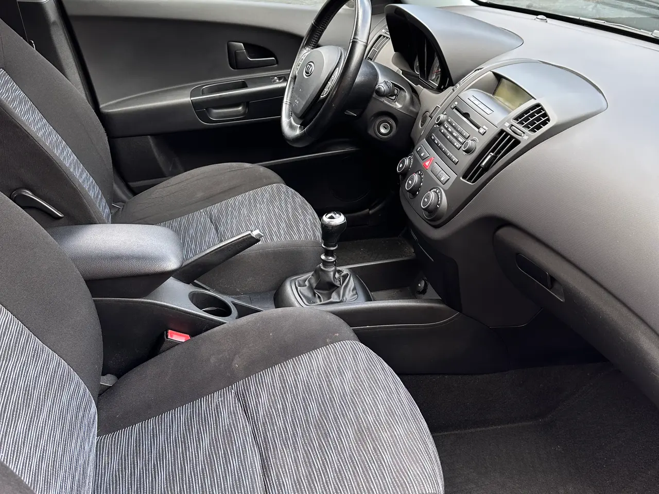 Billede 7 - Nysynet og velholdt Kia Ceed