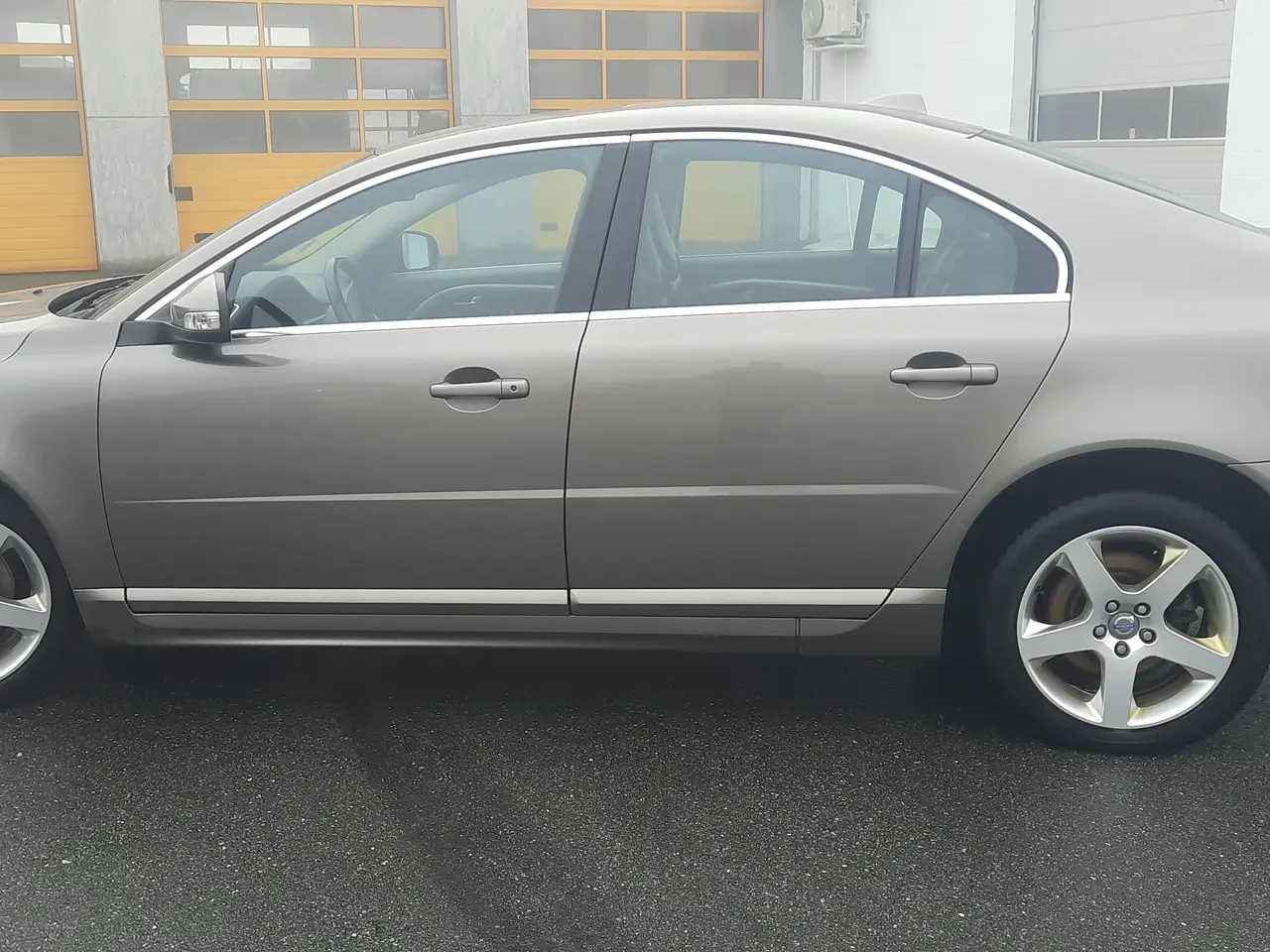 Billede 2 - Super velholdt og enestående Volvo S80