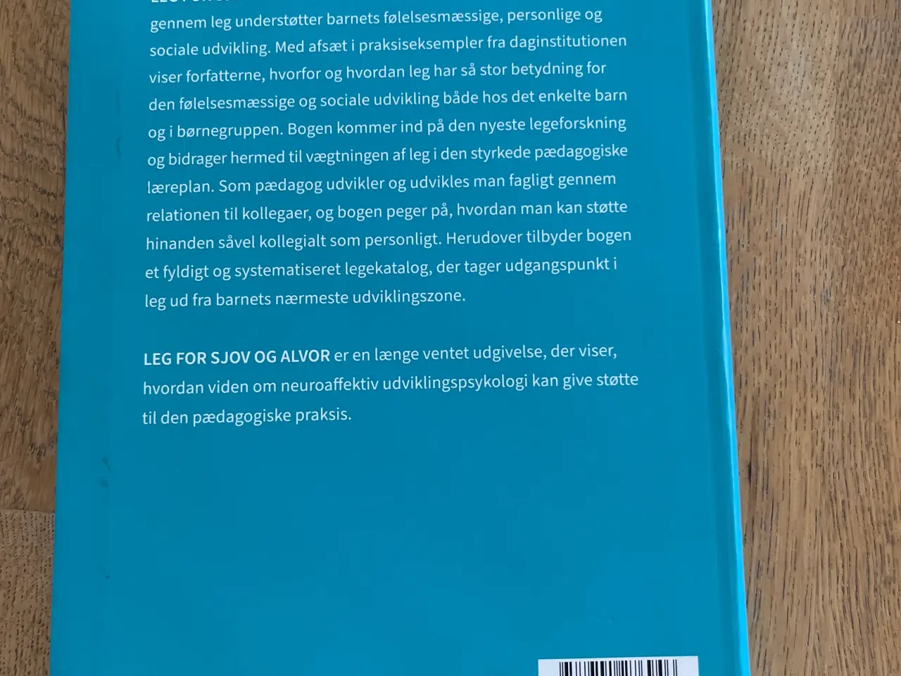 Billede 2 - Susan Hart: Leg for sjov og alvor. 
