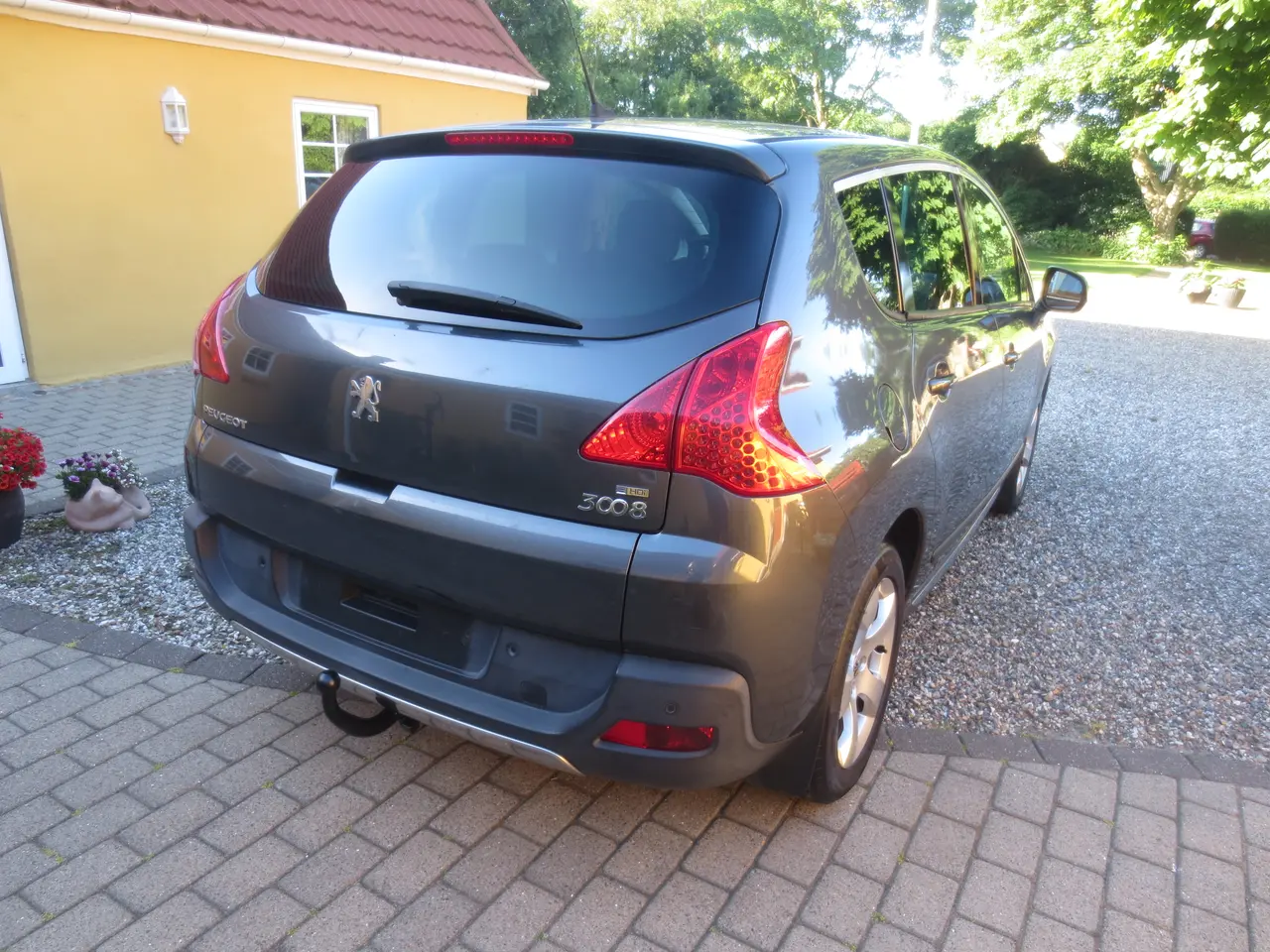 Billede 8 - Pæn Peu 3008 E-HDi Aut År 2013. 
