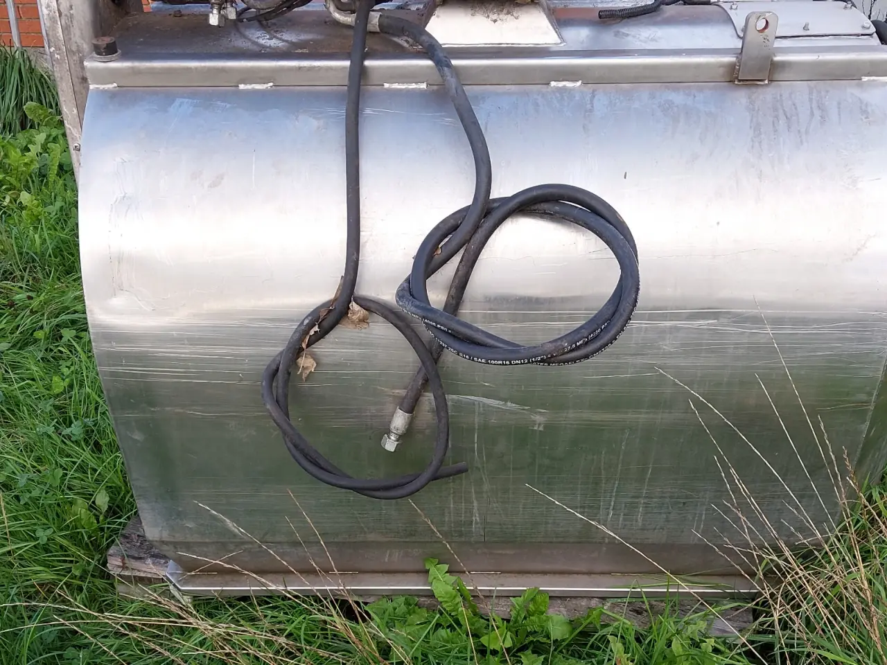 Billede 1 - Stor rustfri tank.