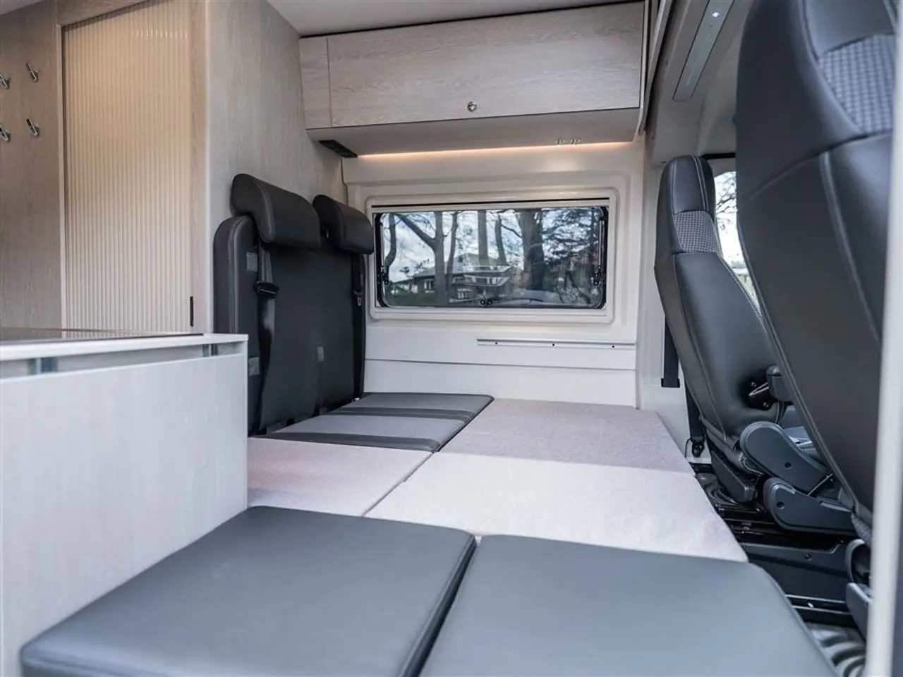 Billede 33 - 2026 - Tourne 6.0 Cruise aut. gear - Black-out BLACK-OUT EDITION, BEGRÆNSET ANTAL