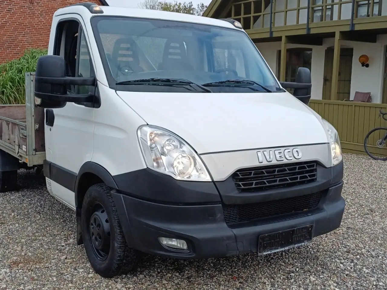 Billede 1 - Iveco Daily 2,3 35S15 10,2m³ Van