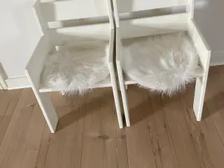 To fine små stole