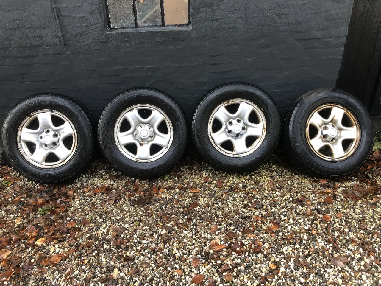 Billede 1 - Fælg rav 4 215/70r16