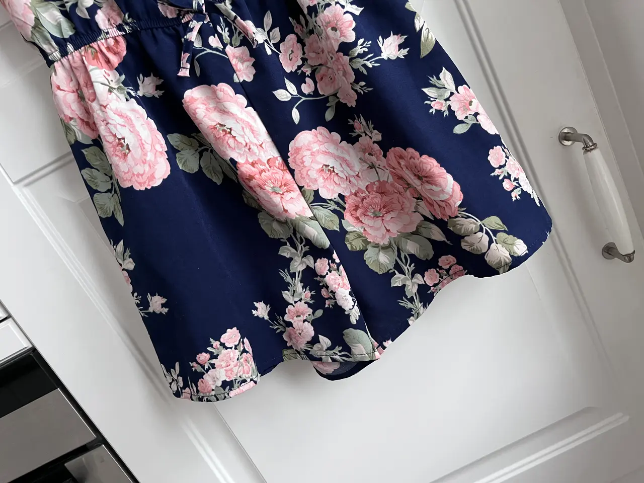 Billede 5 - Shortsedragt; Buksedragt, Shorts, H&M ? Str. 146