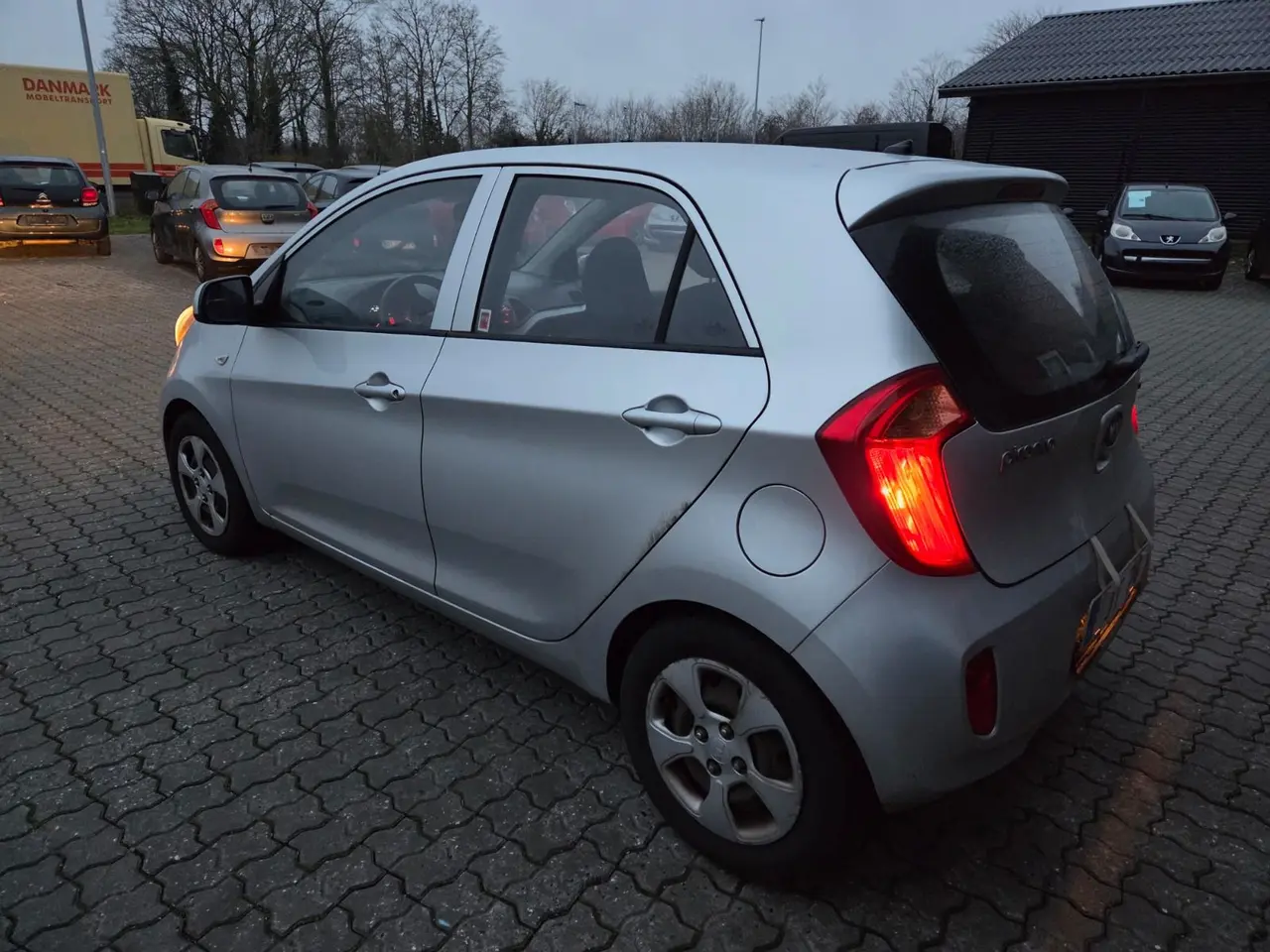 Billede 2 - Til salg: Kia Picanto 2013