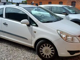 Opel Corsa 1,0 12V Essentia