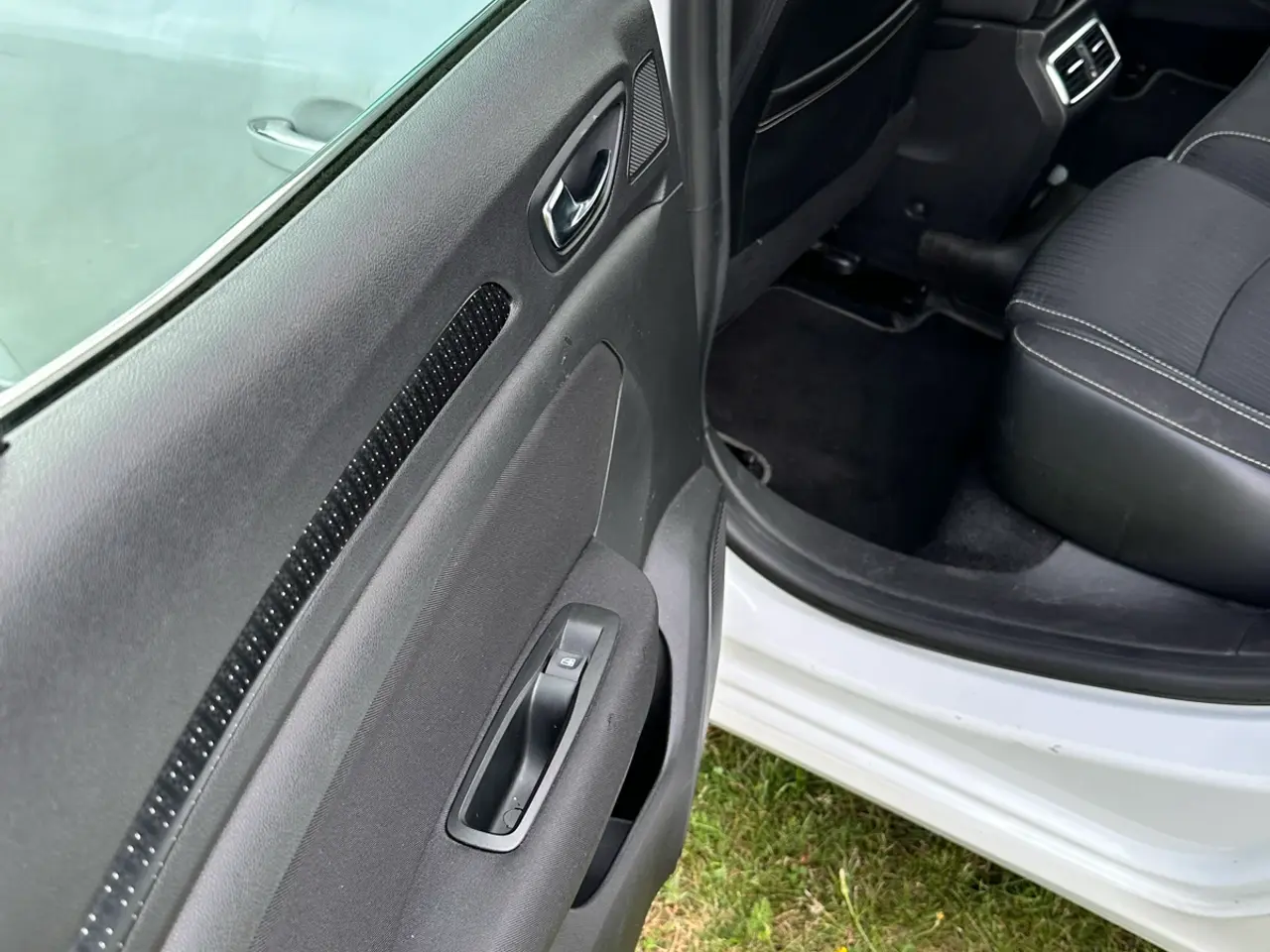 Billede 10 - Flot og velholdt Renault Megane 4 2016 diesel