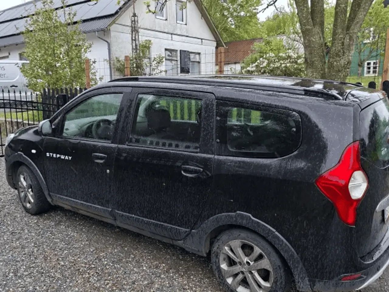 Billede 2 - Dacia sælges afslag ved hurtig handel.