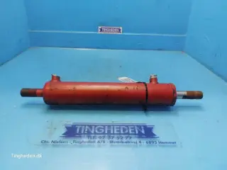 Case 1660 Styrecylinder 1958024C1