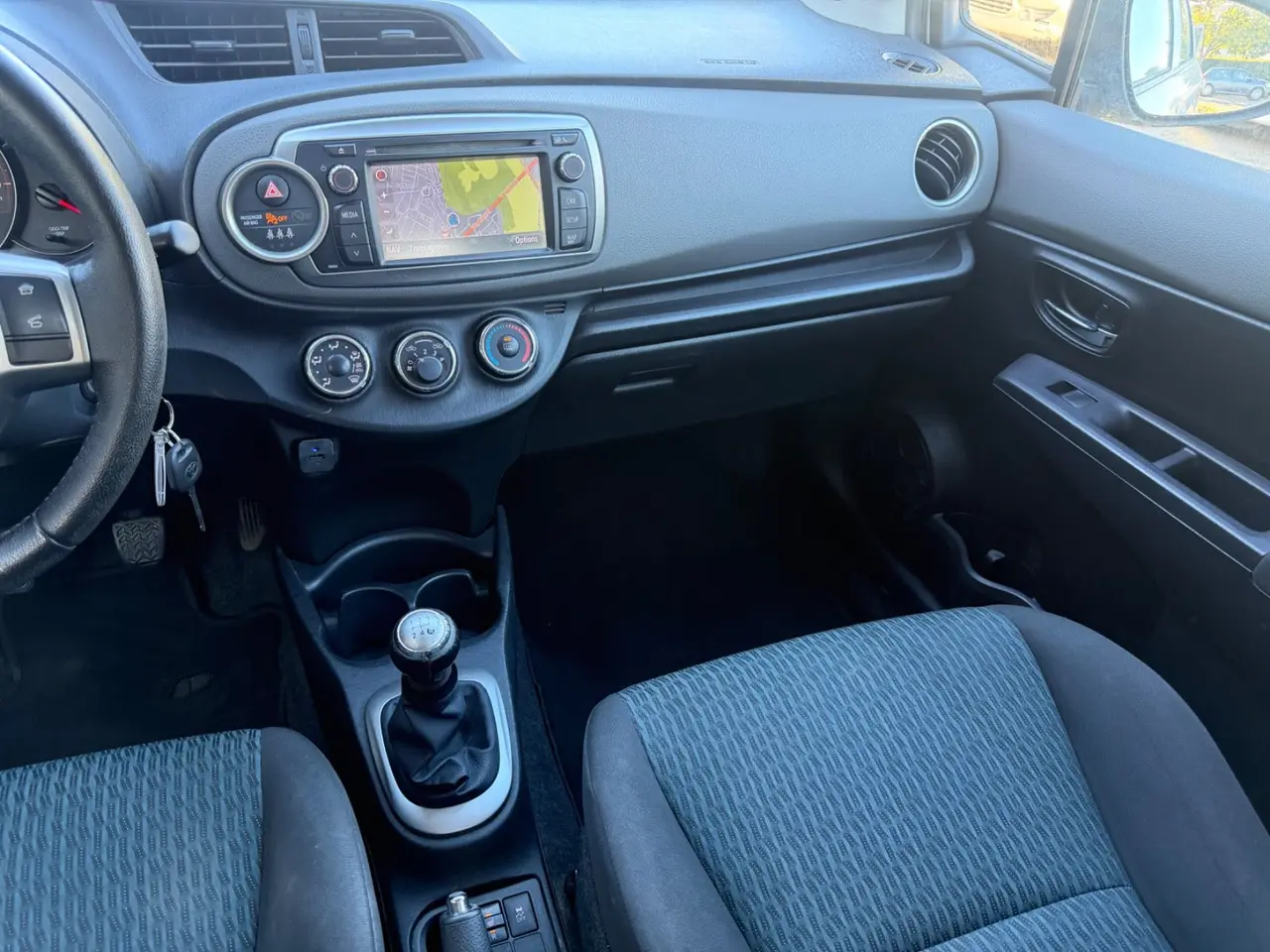 Billede 11 - Toyota Yaris 1,0 VVT-i T2 Touch