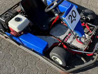 Dino gokart med 6.5 hk. Honda motor