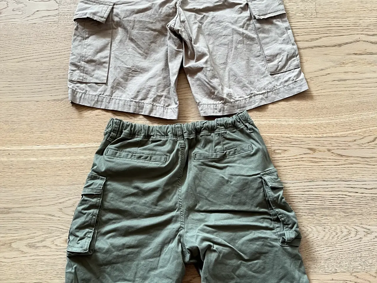 Billede 3 - Tøjpakke med 8 stk shorts str 170