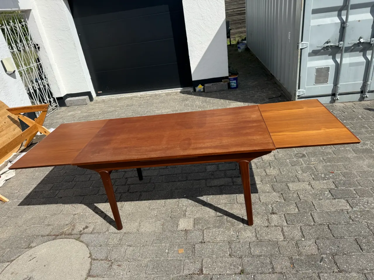 Billede 6 - Teaktræ spisebord – designet af Henning Kjærnulf