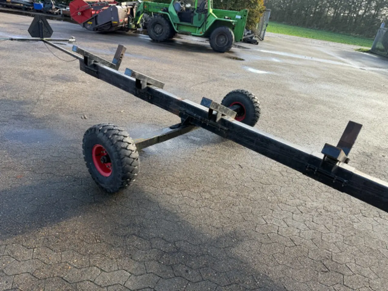 Billede 19 - New Holland 24" Skærebordsvogn