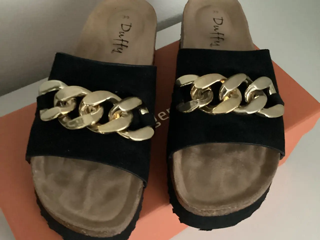 Billede 2 - Nye Duffy sandaler