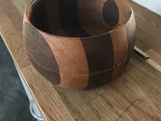 Flot træskål i teak