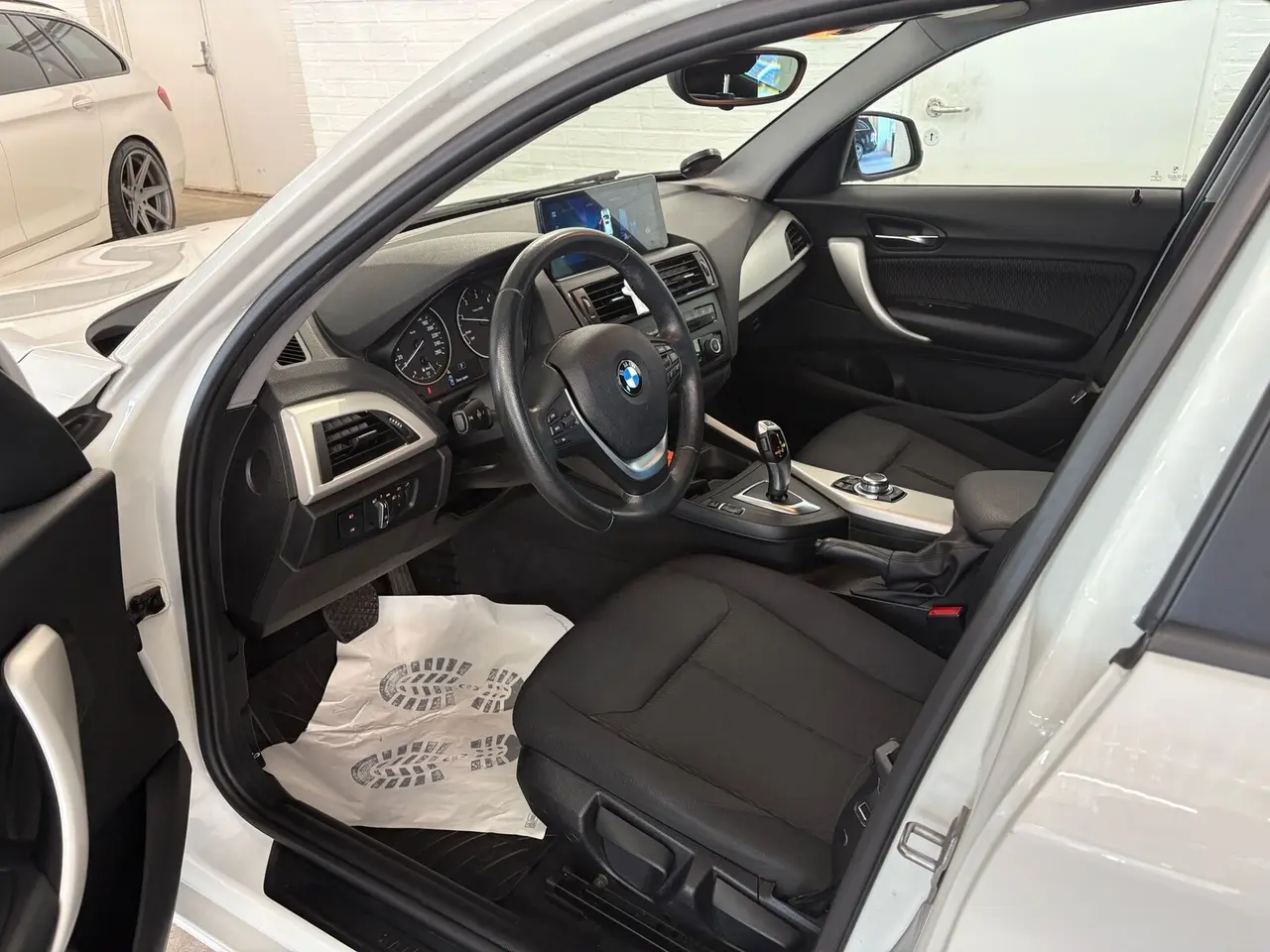 Billede 4 - BMW 118d 2,0 D Steptronic 143HK 5d 8g Aut.