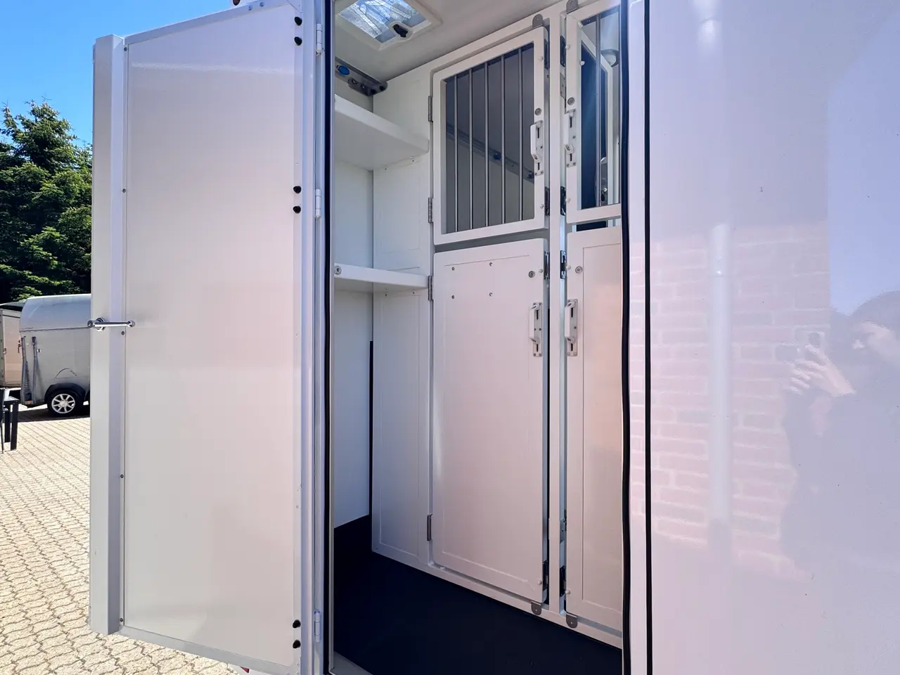 Billede 3 - Udlejning af hestetransporter - (kategori B)