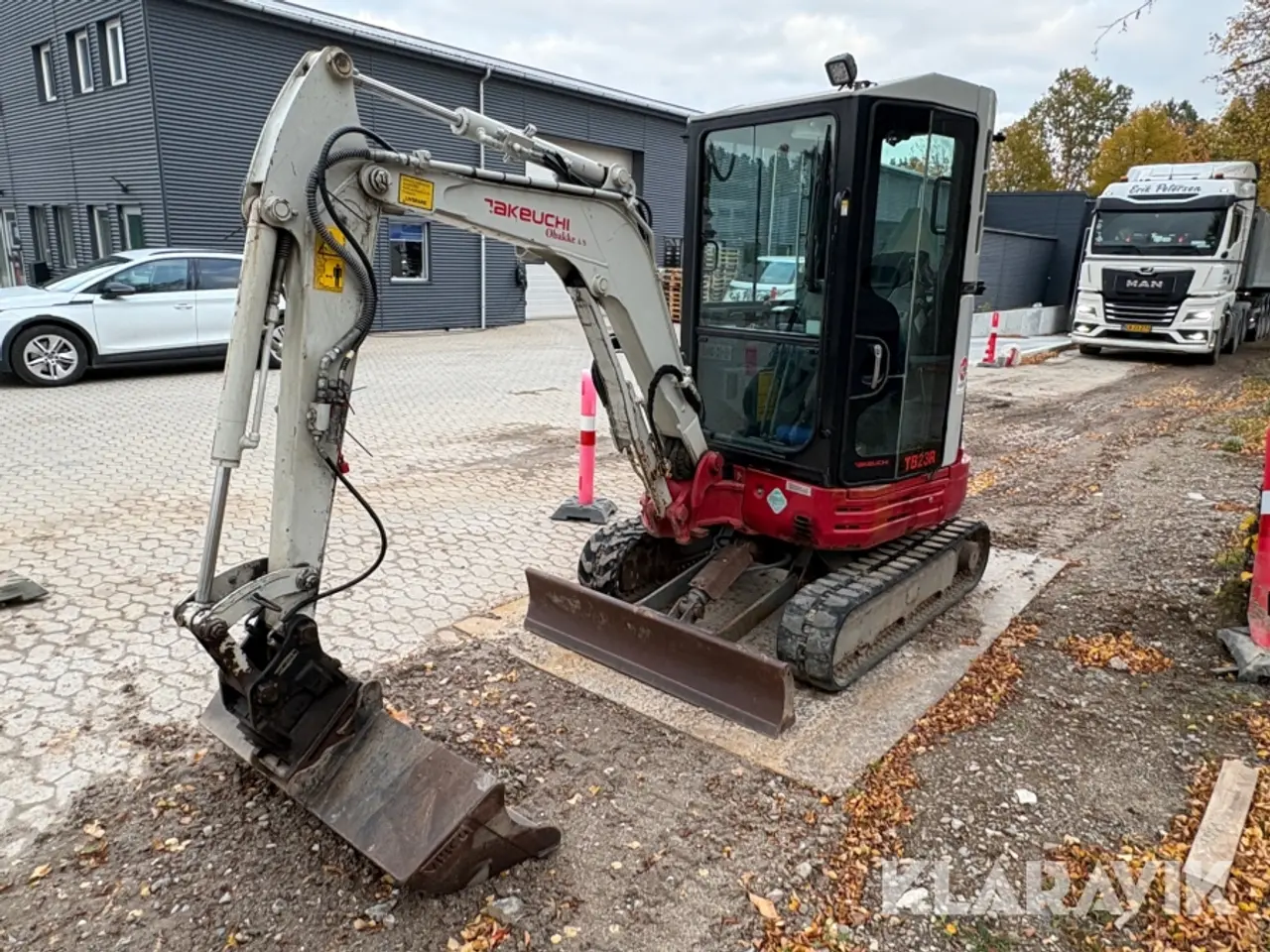 Billede 1 - Gravemaskine Takeuchi TB23R med skovlpakke