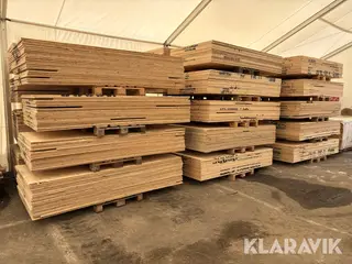 Spånplader ca 560 styk