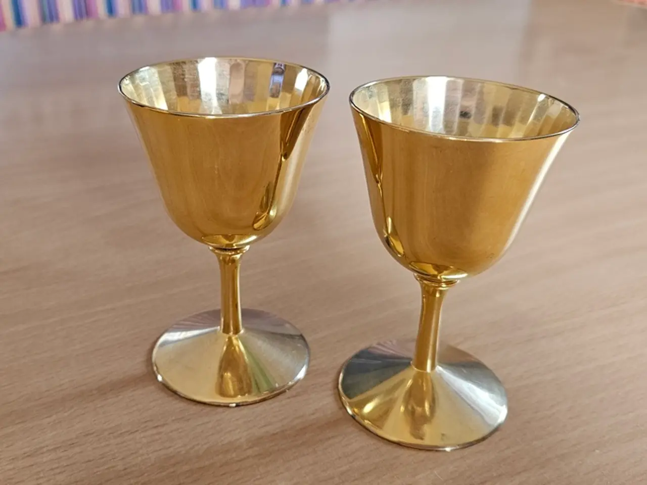 Billede 1 - 2 vintage pokaler / likørglas