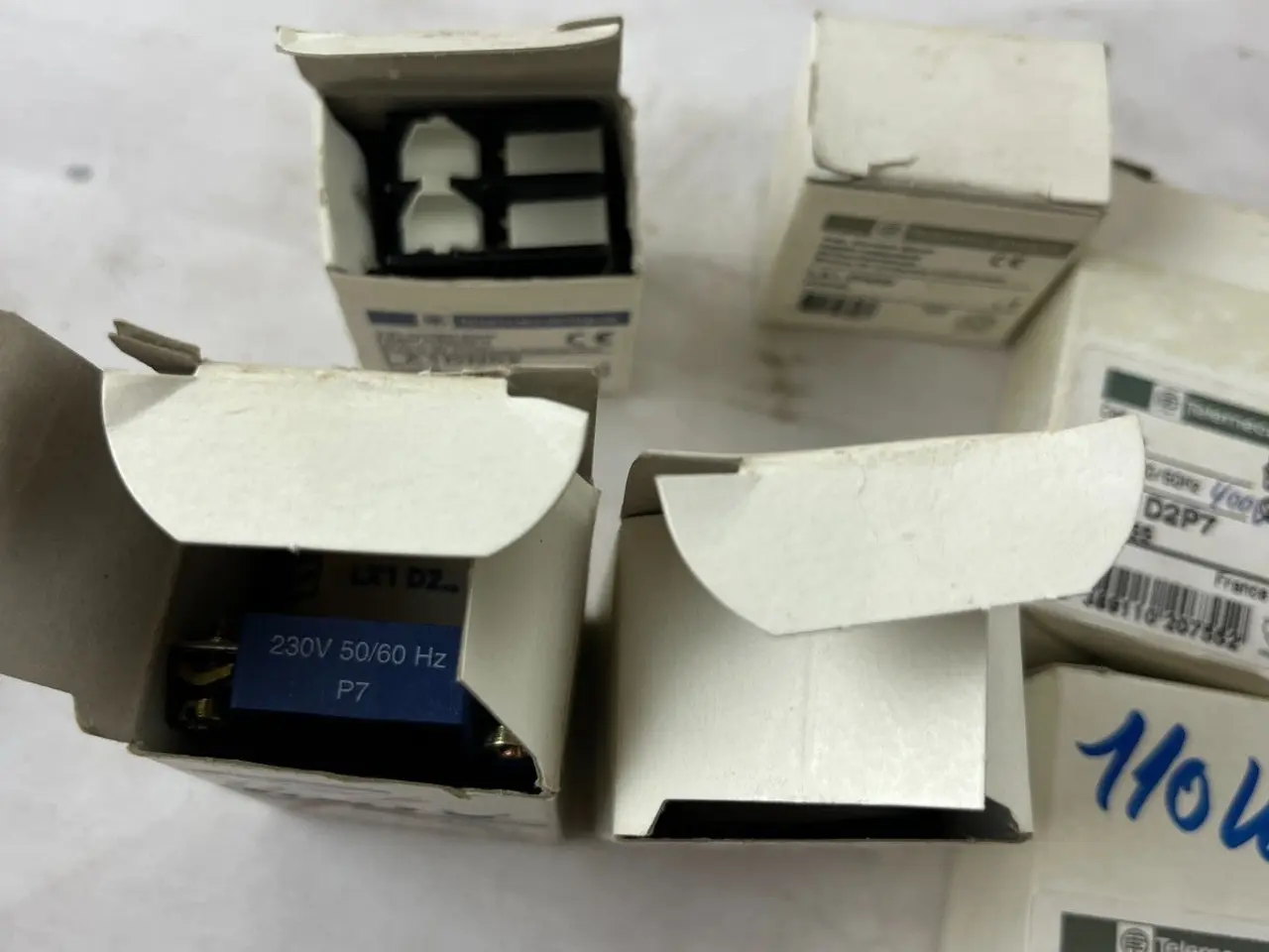 Billede 2 - Telemecanique Contactors Coils Auxiliary Contacts