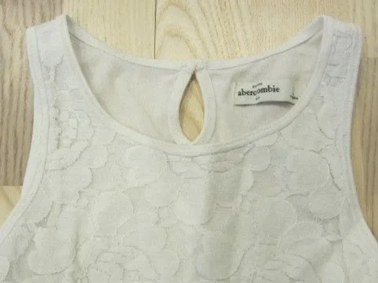 Billede 2 - Str. 9-10 år, Abercrombie & Fitch top