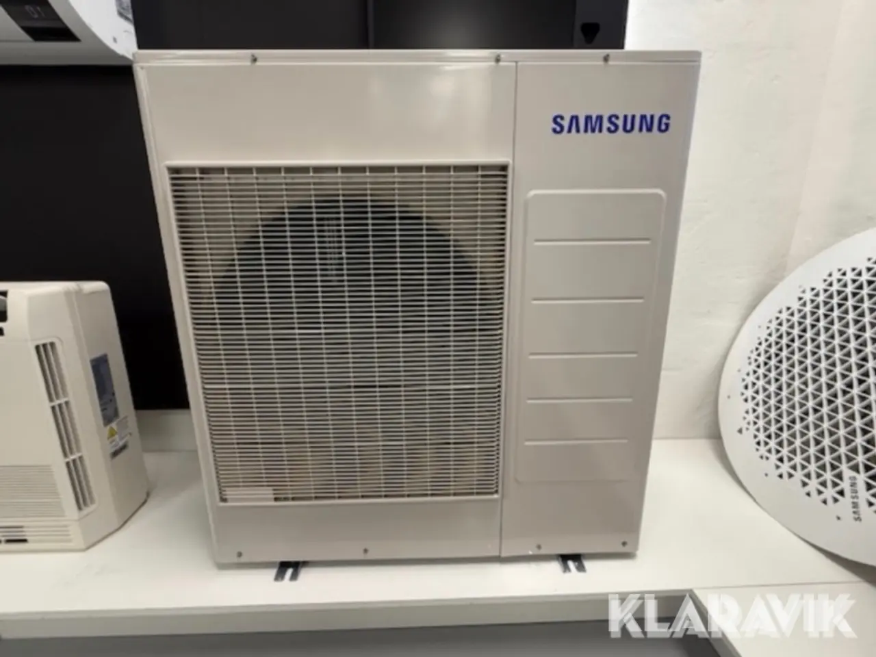 Billede 2 - Varmepumpe luft/vand med indedel Samsung ClimateHub indedel og EHS luft/vand 7 kW split udedel 1 sæt