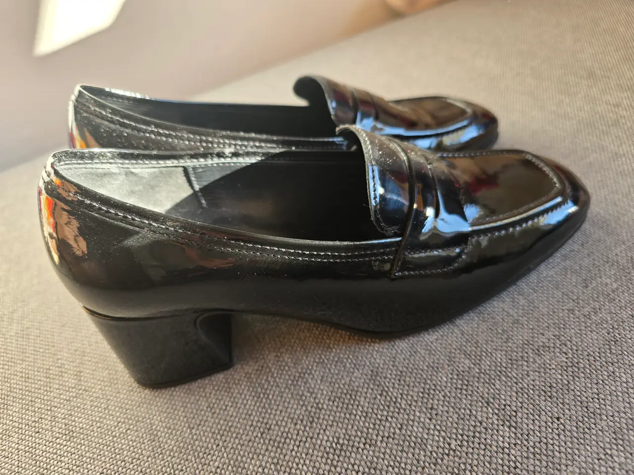 Billede 2 - Sorte loafers med lille hæl str. 38