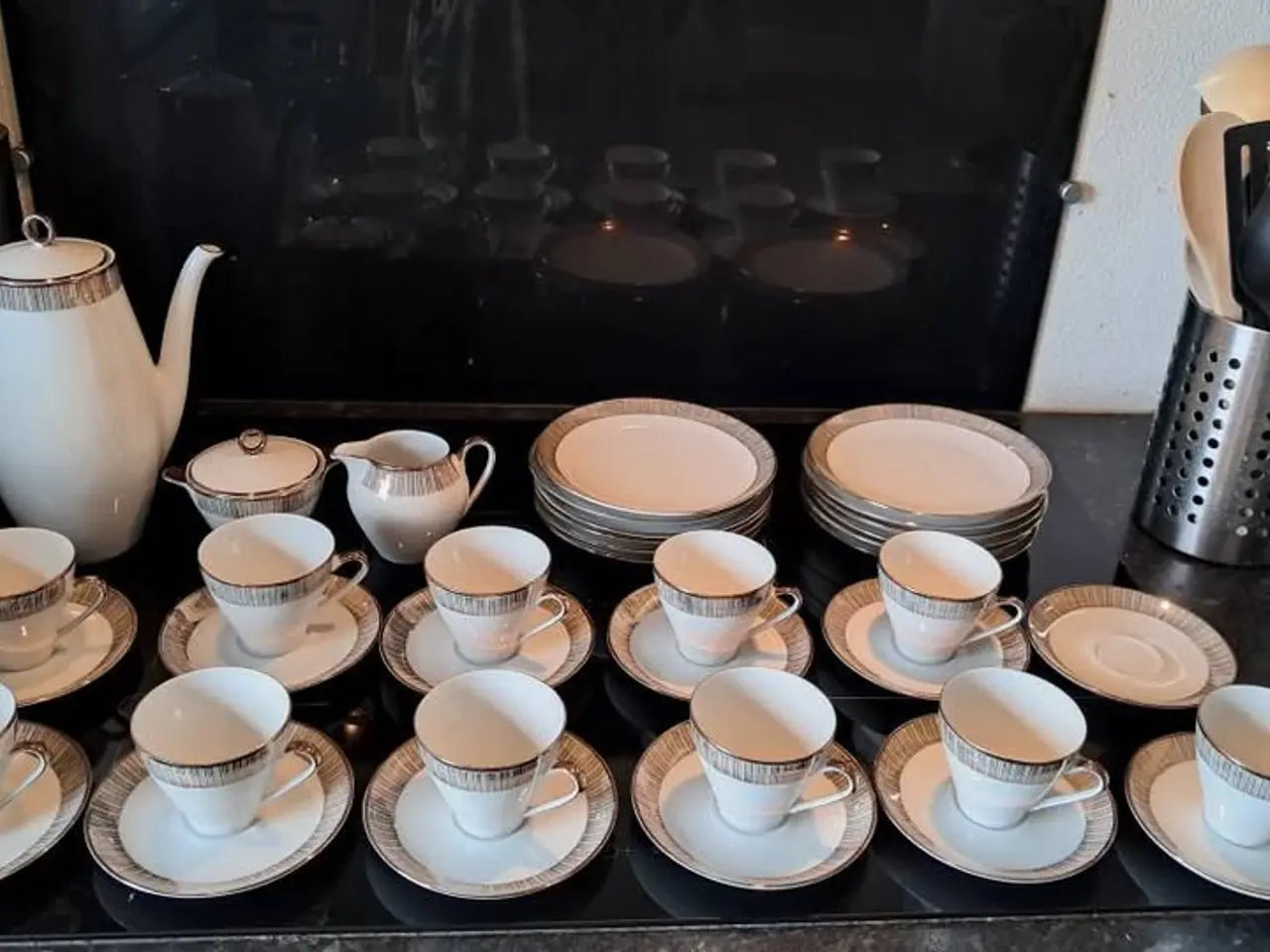 Billede 2 - Kaffestel - Bavaria til 12 personer minus 1 kop..