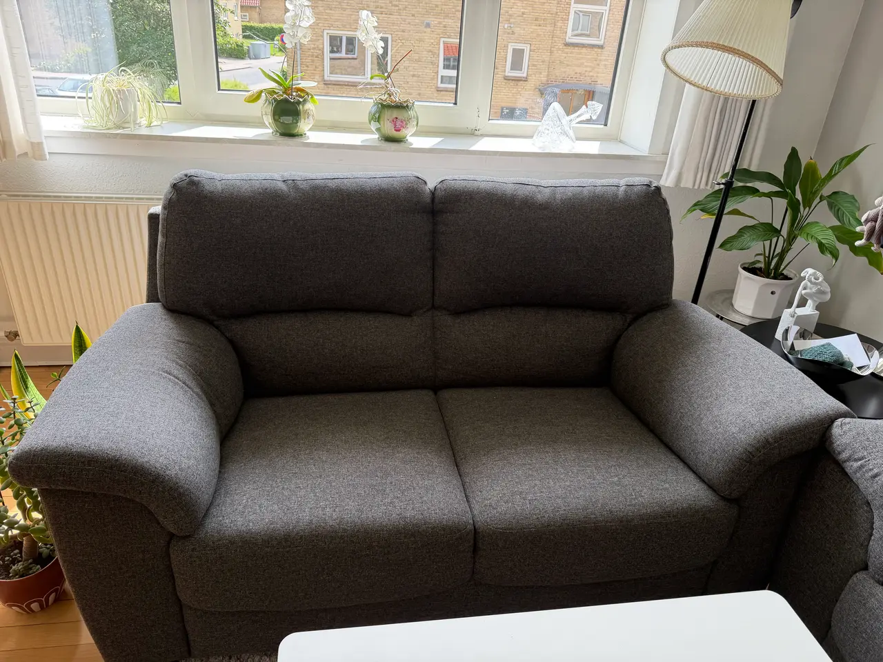 Billede 1 - 2 Pers. sofa